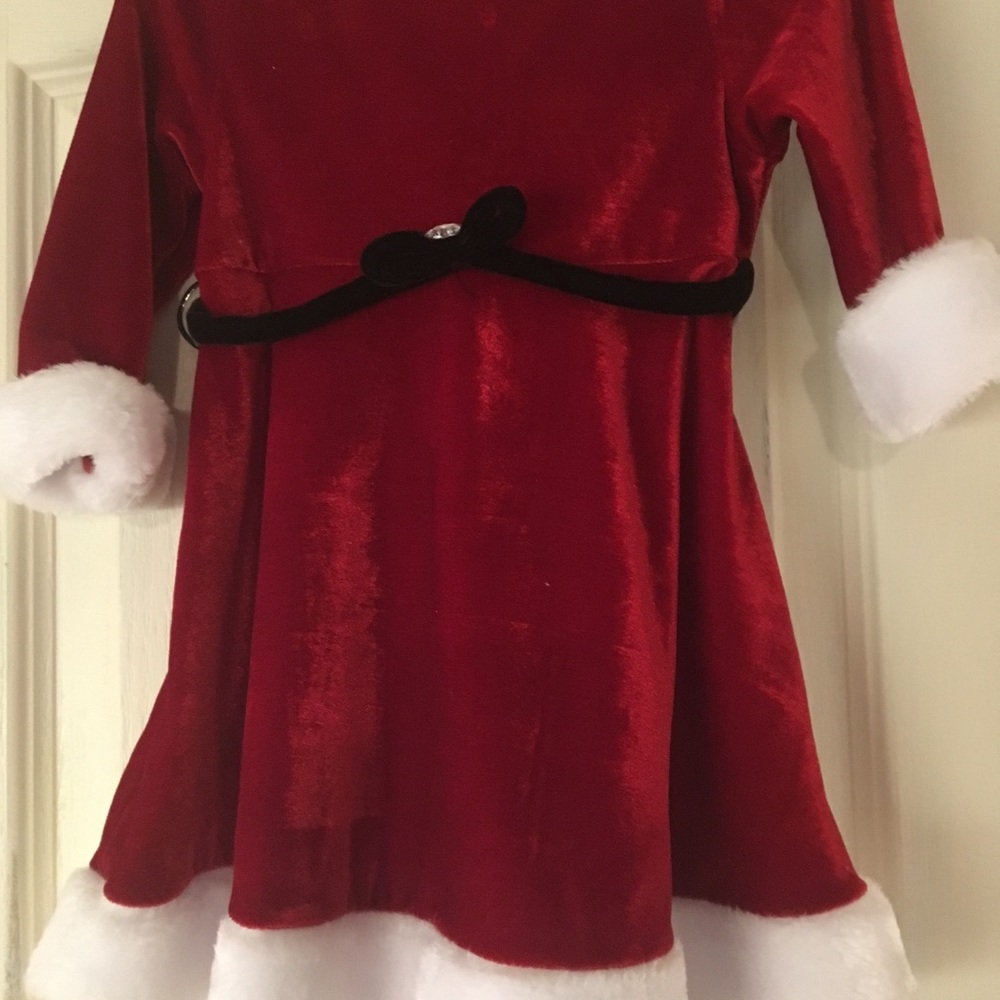 Dress - Picture 6 of 6